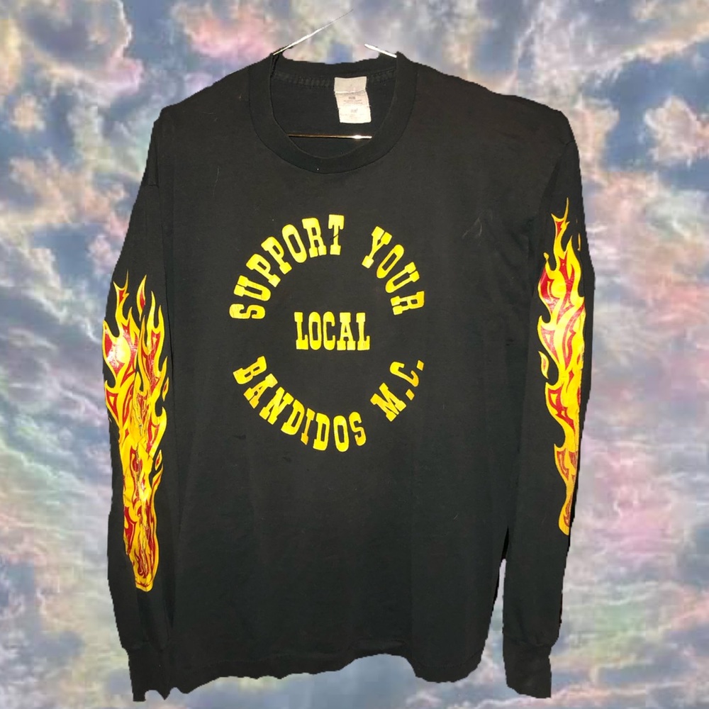 #vintage #motorcycle #club shirt with #flame sleeves